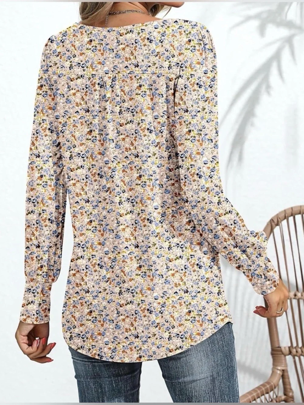 Women's Floral Long Sleeve Scoop Neck Pleated Top - Blue & Pink Sz M - Picture 4 of 4